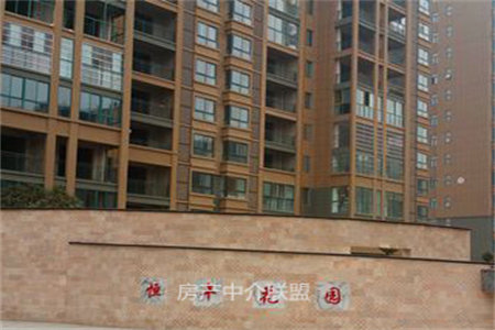 正大文苑2室1厅1卫75㎡，带车库25